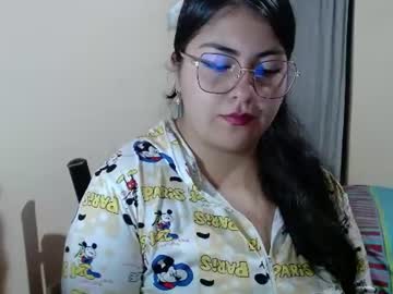 alejandraa 33