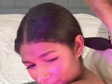 mia kaey